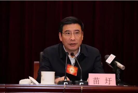 全國(guó)工業(yè)和信息化工作會(huì)議在京召開(kāi)，工信部明年重點(diǎn)抓好八個(gè)方面工作