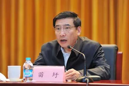 工信部落實(shí)加強(qiáng)銀企對(duì)接，要求抓緊建立重點(diǎn)企業(yè)重點(diǎn)項(xiàng)目融資需求清單