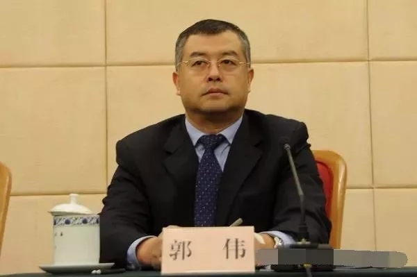 1月24日國(guó)家能源局召開(kāi)新聞發(fā)布會(huì)，發(fā)布2017年度新能源并網(wǎng)運(yùn)行情況、能源監(jiān)管投訴舉報(bào)處理情況，介紹解讀清潔取暖規(guī)劃等政策