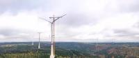 為風(fēng)力發(fā)電機(jī)加上個(gè)水泥罐，就能媲美馬斯克的100兆瓦時(shí)超級(jí)電池?!