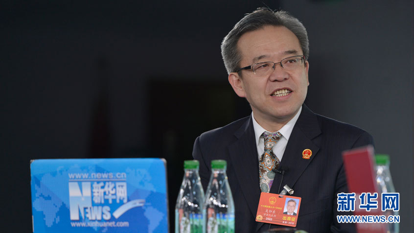 吳仰東：特高壓輸電、發(fā)展高載能產(chǎn)業(yè)、建設小型微電網(wǎng)解決風電消納難題