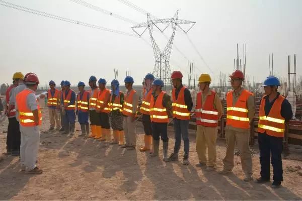 巴鐵缺電怎么辦？中國為它建造世界第二的線路！