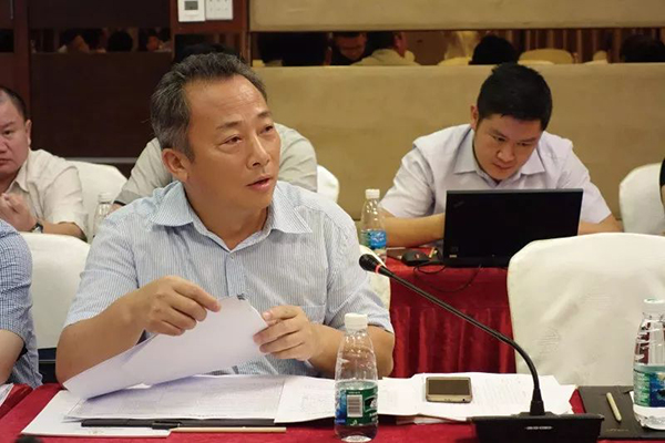 “督察利刃”喻旗：奮戰(zhàn)一線32年，自創(chuàng)斷案法、授課新生代