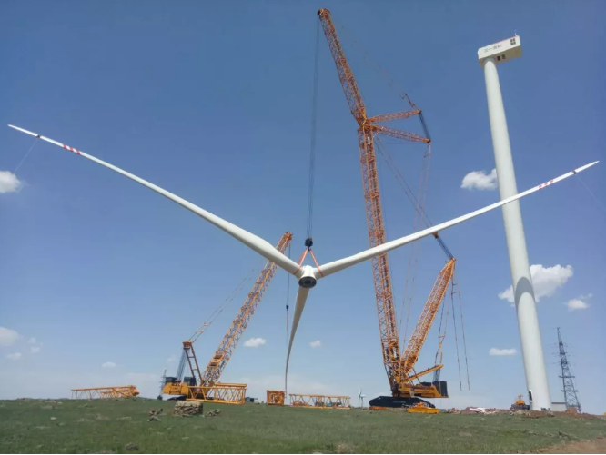 陸上風(fēng)電重器：三一重能第一臺3.4MW風(fēng)電機(jī)組順利完成吊裝！